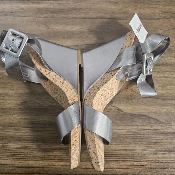 BCBGeneration Shoes Womens Size 10B Silver Strap Cork Wedge Heels - Picture 5 of 8